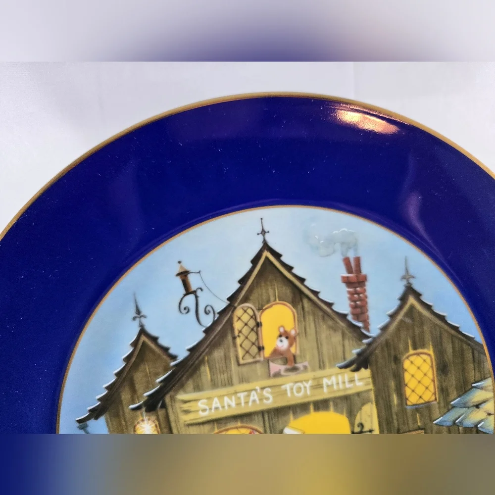Vintage 1979 Collector's Christmas Plate Brian Day Mrs. Claus #3